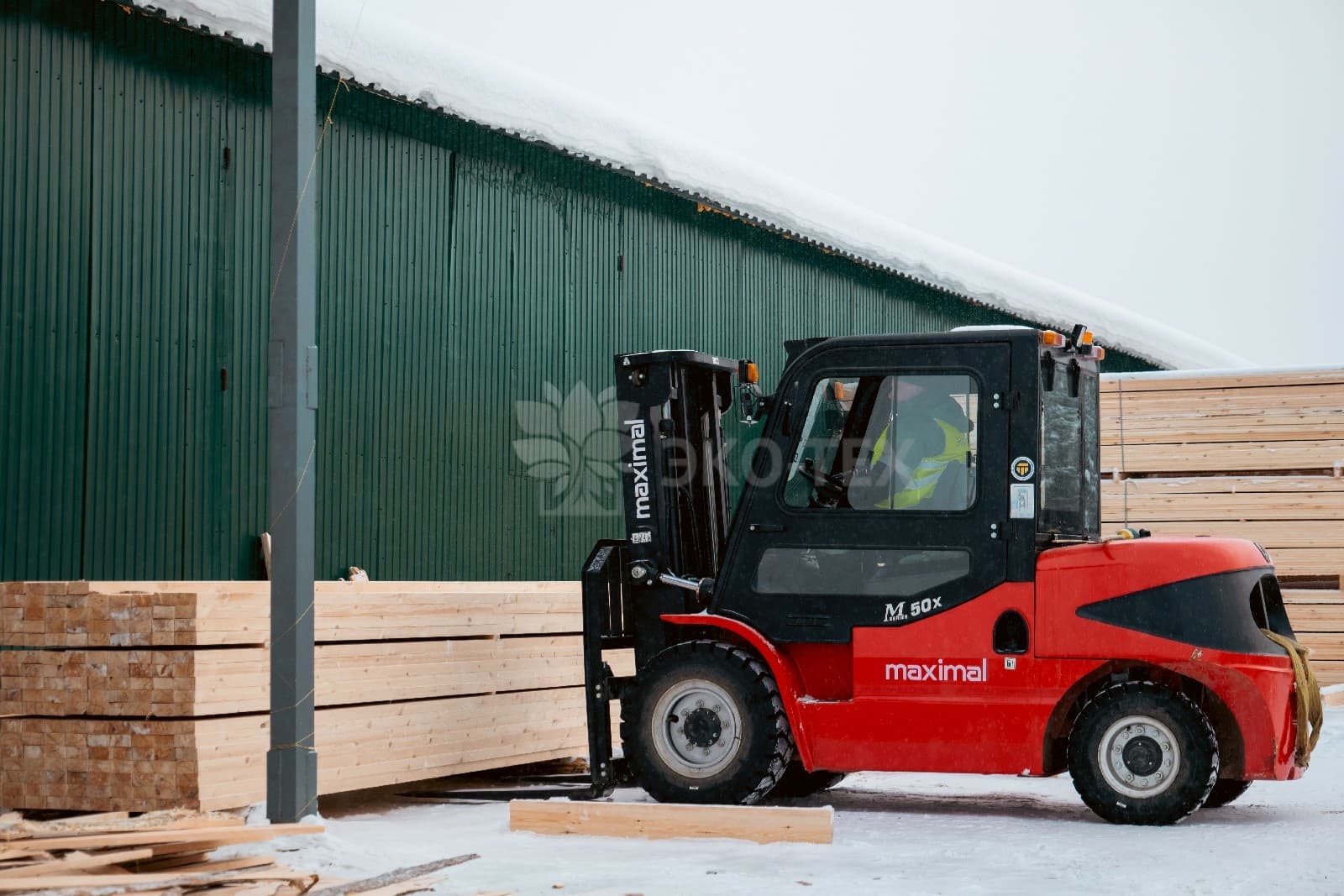 Спецтехника (краны, манипуляторы)