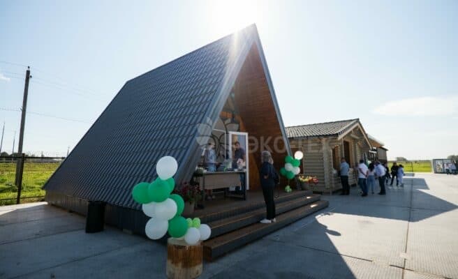 Выставочная площадка деревянных домов