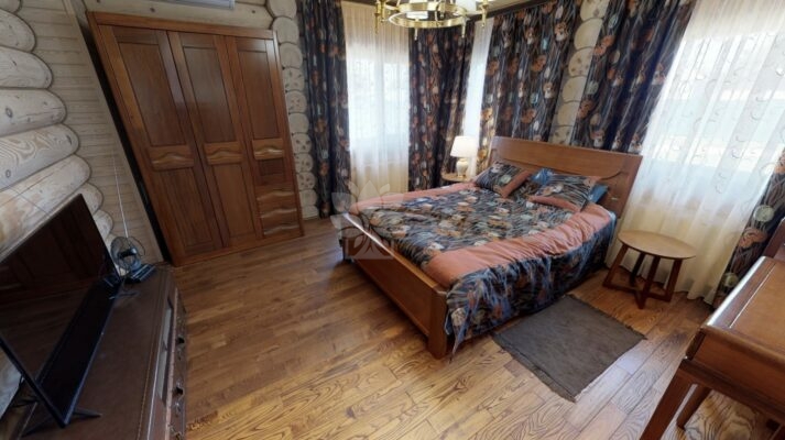 Фото дом из оцилиндрованного бревна по проекту дуб