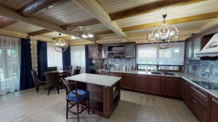 Фото дом из оцилиндрованного бревна по проекту дуб