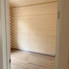 Выставка деревянных домов Эко-Тех — МКАД 65 км. фото ТЦ «Синдика»