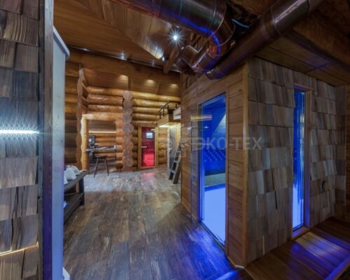 Фото баня с бассейном из рубленных бревен большого диаметра по проекту "Антоновка"