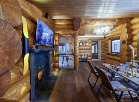 Фото баня с бассейном из рубленных бревен большого диаметра по проекту "Антоновка"