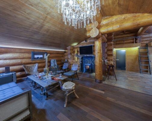 Фото баня с бассейном из рубленных бревен большого диаметра по проекту "Антоновка"