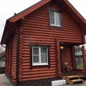 Фото дома и бани из оцилиндрованного бревна