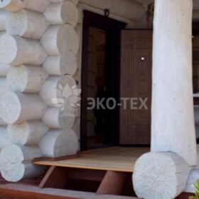 Фото строительство деревянных домов из бревен большого диаметра