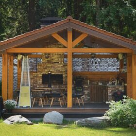 Фото дом с бассейном и спортзалом из клееного бруса