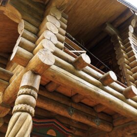 Фото изба из рубленного бревна