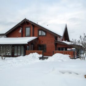 Фото дома из клееного бруса