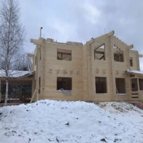 Фото дома из клееного бруса