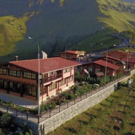 Фото дома из клееного бруса