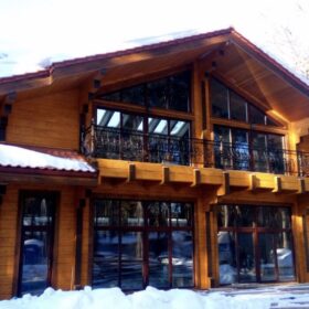 Фото дома из клееного бруса