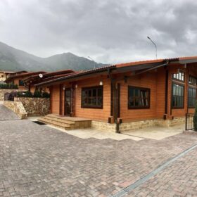 Фото дома из клееного бруса