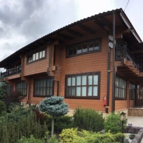 Фото дома из клееного бруса