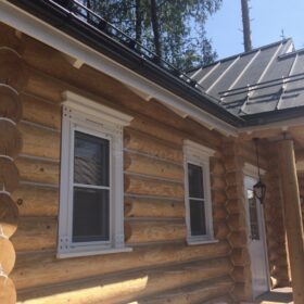Фото домов из бревна ручной рубки