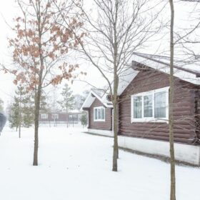Эко-тех дом,оцилиндрованное бревно, строительство и отделка фото