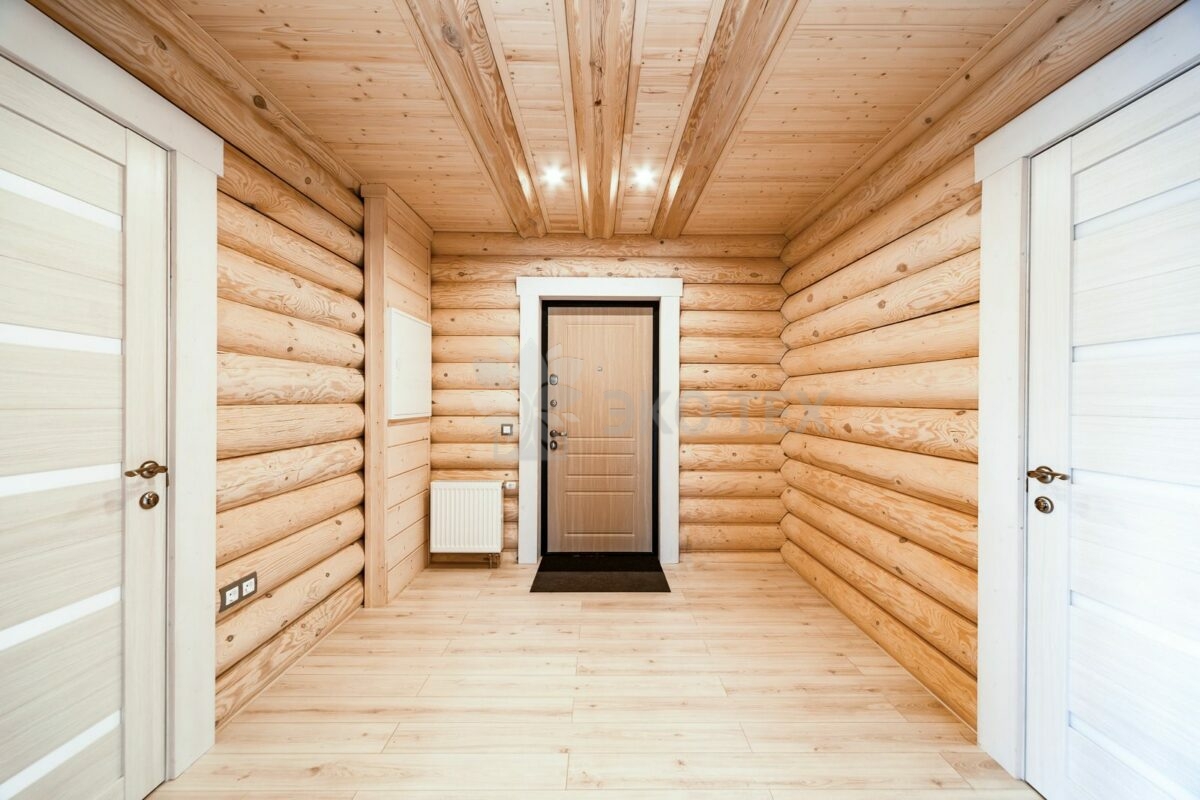 Эко-тех Фото построенный дом из оцилиндрованного бревна по проекту Калифорния