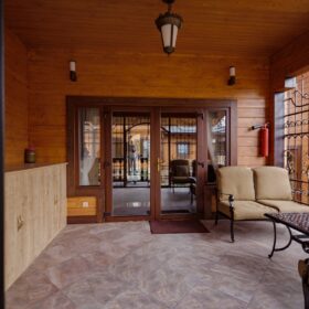 Дом по проекту Рим с гаражом из клееного бруса