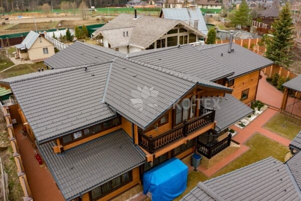 Дом по проекту Рим с гаражом из клееного бруса