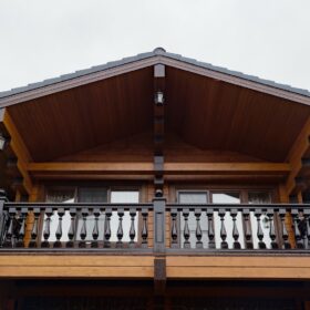 Дом по проекту Рим с гаражом из клееного бруса